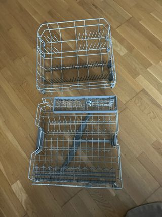 Bandejas lavavajillas Siemens 35€ cada una