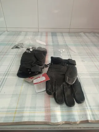 Guantes de moto