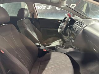 SEAT Leon 1.6 TDI 105cv Style Copa