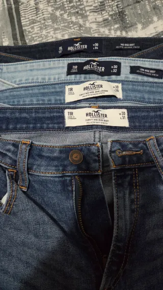 4 Jeans mujer Hollister Talla 11R Azul