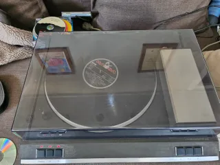 Revox B795 Tocadiscos y CD B226