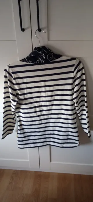 Jersey Rayas Azul y Blanco