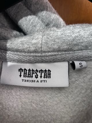 Felpa Trapstar Grigia con Logo Bianco/Nero