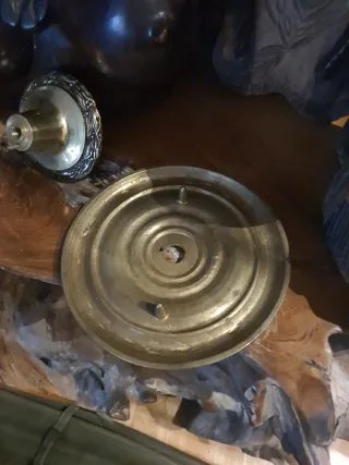 Pomo de puerta antiguo latón