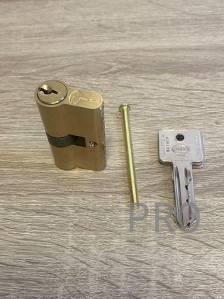 Cerradura para puertas Amig