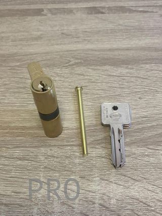 Cerradura para puertas Amig