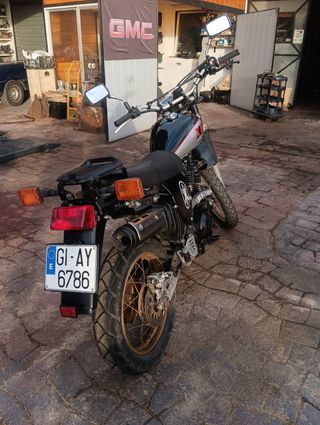 Yamaha XT 600e Clásica