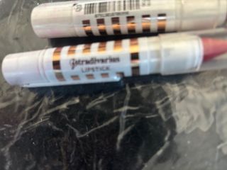 Pintalabios Stradivarius Rojo