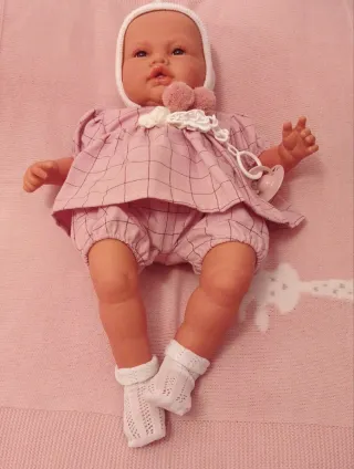 Bebé Reborn de 50 cm con peso.