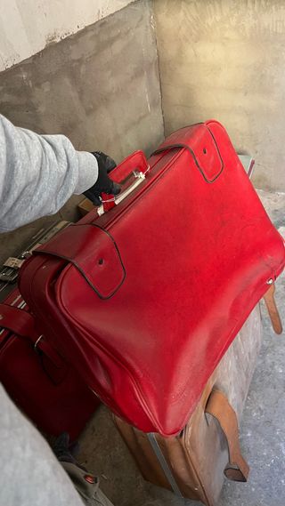 Colección Maletas Vintage Cuero y Plástico