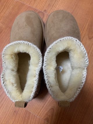 Botas UGG Talla 37 Marrón Nuevas,pesa poco