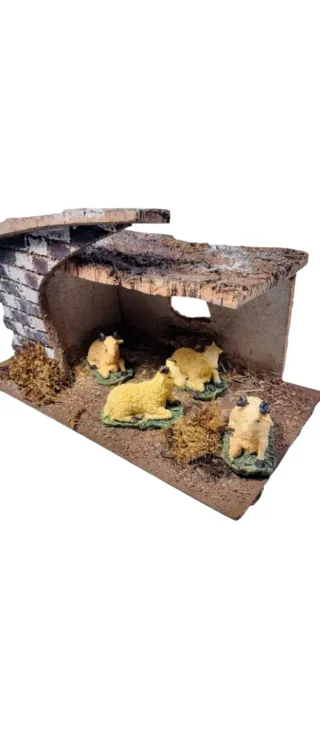 Belén 4 ovejas y cobertizo