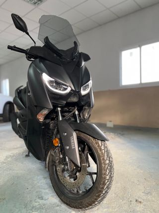 YAMAHA XMAX 125 2022