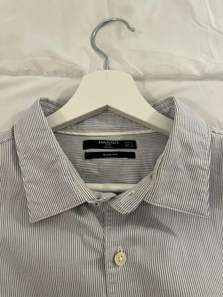 Camisa Mango Rayas Gris y Blanca