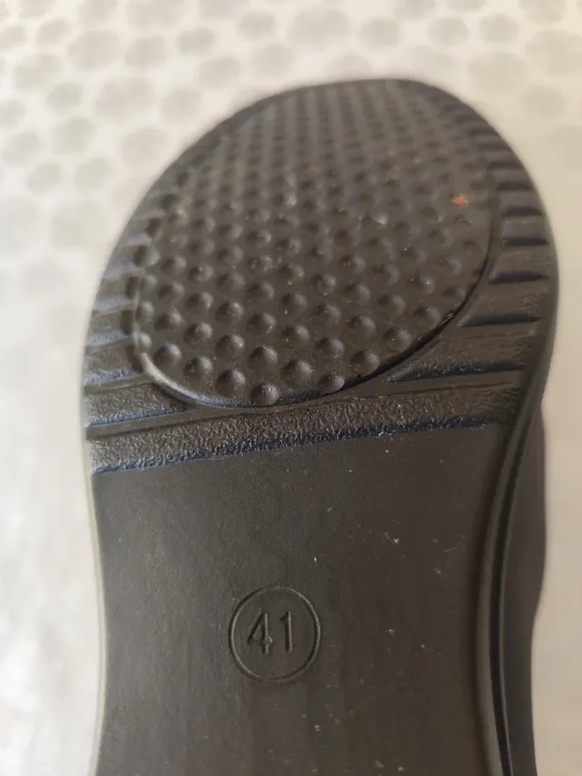 Zapatos cómodos mujer grises. 41