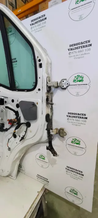 Puerta Delantera Izquierda Nissan Interstar