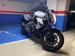 Kawasaki ER-6N 2009 Blanca
