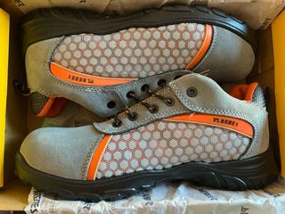 Bota Seguridad Modelo Rubidio Talla 43 Gris
