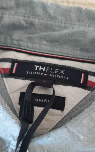 Camisa Tommy Hilfiger S - Nueva con etiqueta
