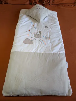 Conjunto Protector Cuna y Edredón Pirulos