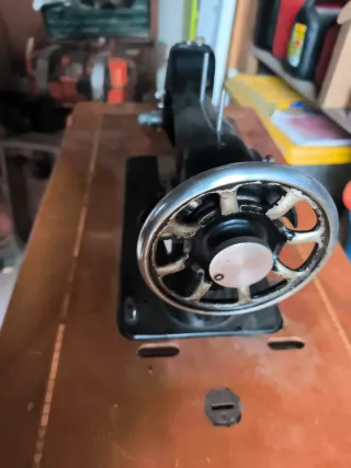 Máquina de coser Sigma antigua