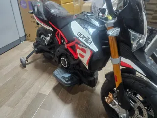 Moto Eléctrica Infantil Aprilia