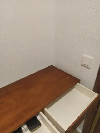 Mueble recibidor de madera