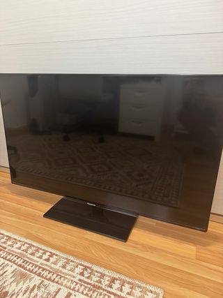 TV Panasonic 42 pulgadas Negra