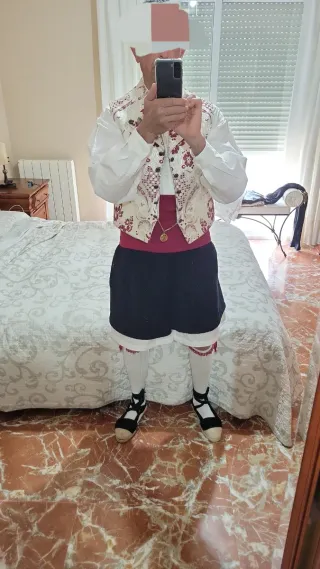 Chaleco fallero rojo y blanco