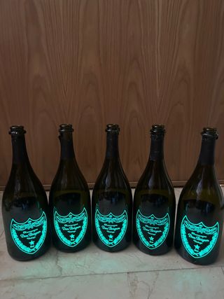 5 Bottiglie Vuote Dom Pérignon per Decorazione