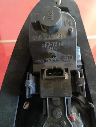 Piloto trasero derecho Seat León mk2