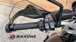 BMW R 1200 R - 2016 - 87.594 KM