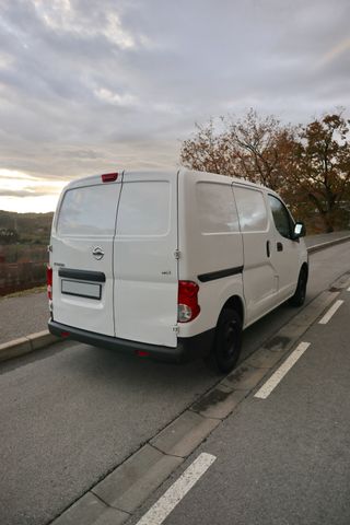 Nissan NV200 2015