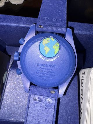 Swatch MoonSwatch Moonshine Gold