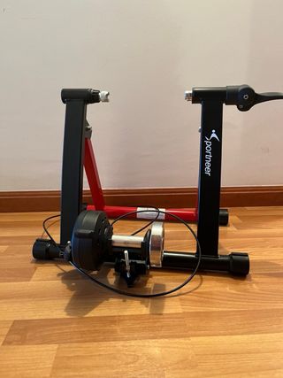 Bicicleta de carretera con rodillo