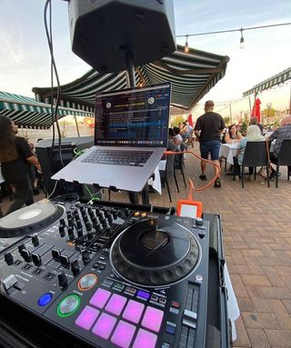 Equipo DJ para todo tipo de eventos