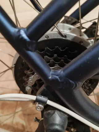 Bicicleta Eléctrica Urbana Azul