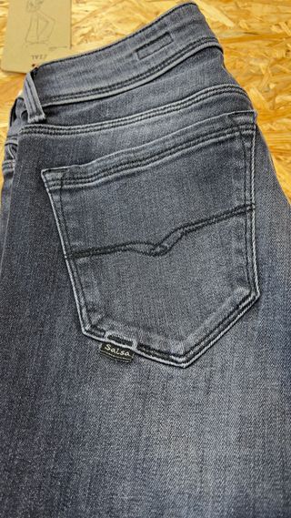 Pantalones vaqueros Salsa