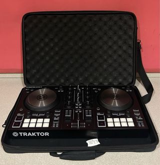 Controlador DJ Traktor S2 MK3 + Maletín