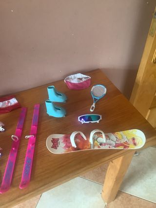 Lote de Nancys con accesorios de deporte