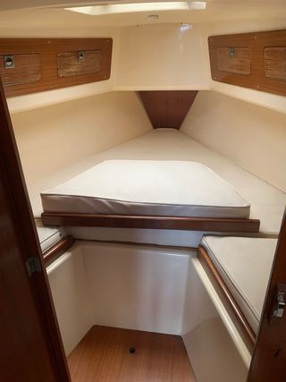 Velero Dufour 2800 (1977) con motor Volvo