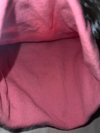 Cappello Corteiz camouflage rosa e grigio