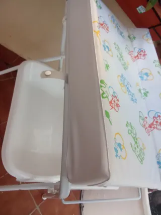 Bañera y cambiador para bebé