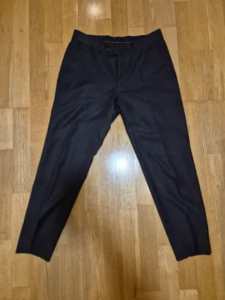 Traje de hombre gris