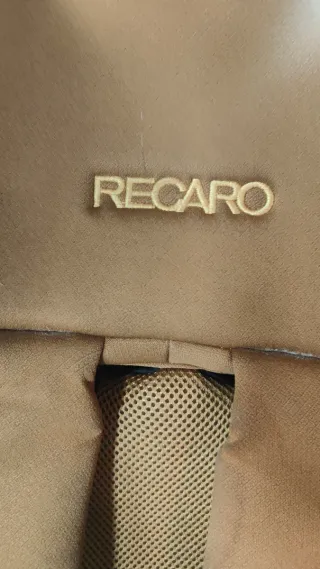 Silla de coche RECARO color camel