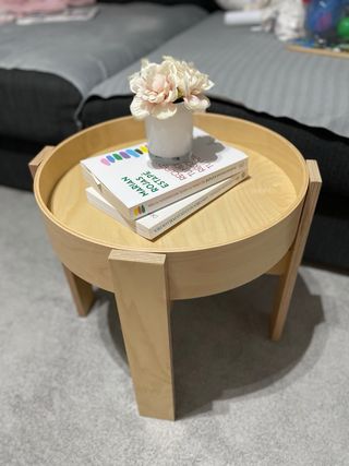 Mesa auxiliar redonda Ikea madera