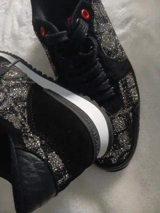 Zapatillas Carolina Herrera Mujer Negras y Platead