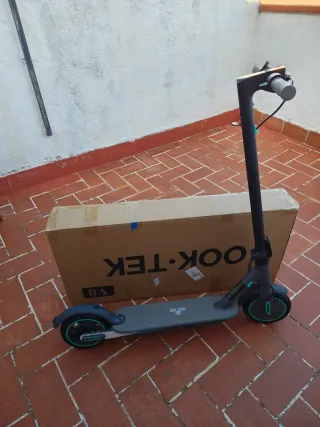 Patinete Eléctrico V8-350W Azul Nuevo