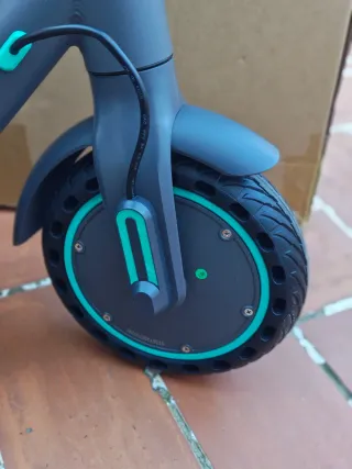 Patinete Eléctrico V8-350W Azul Nuevo