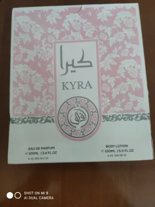 Profumo Kyra e crema corpo rosa